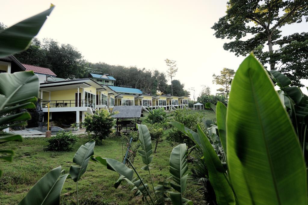 Phi Phi Chang Grand Resort Exterior photo